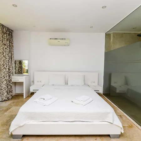 Villa The Ultimate With Stunning Views, 1050 Kalkan