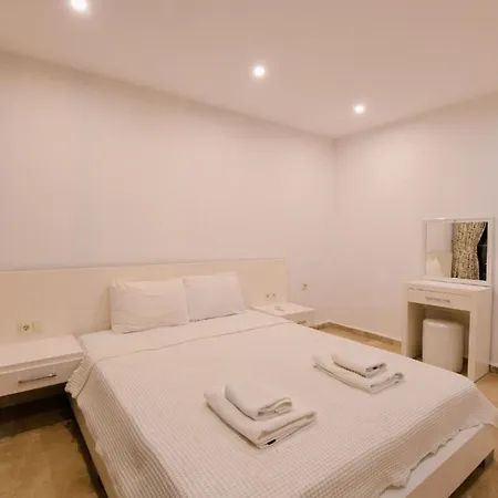 The Ultimate With Stunning Views, 1050 Villa