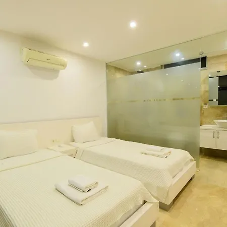 The Ultimate With Stunning Views, 1050 Villa Kalkan